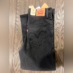 Levi’s women’s rib cage pants trendy retro style black NWT